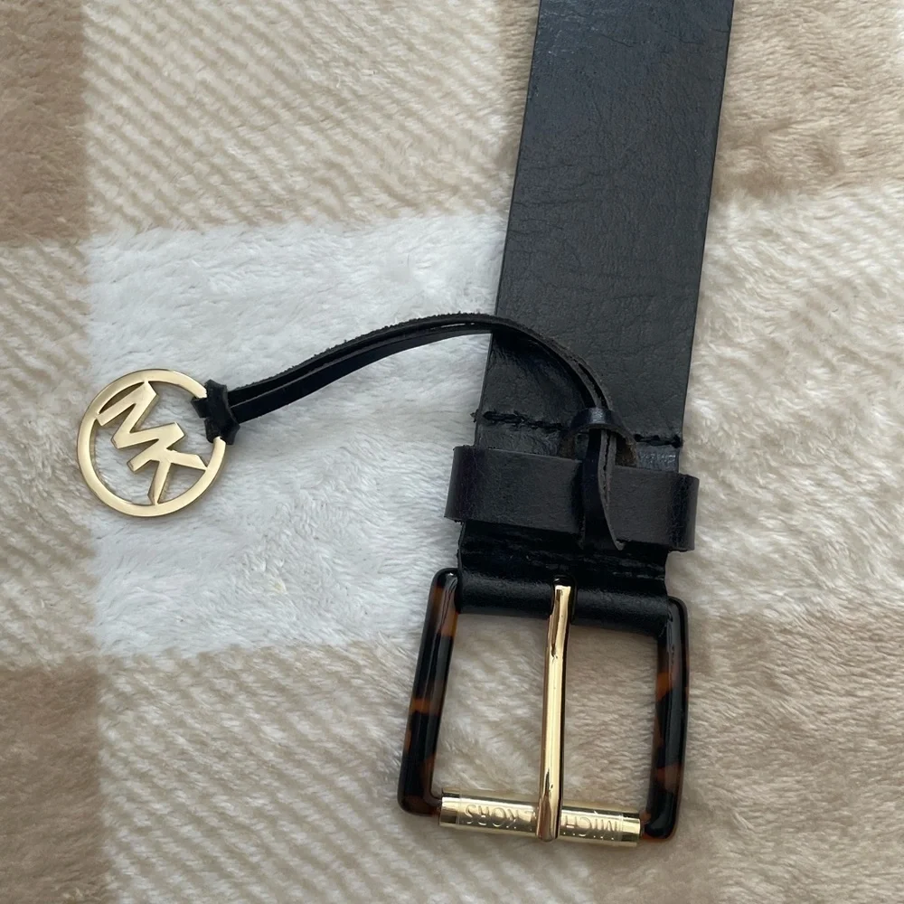 NWT Michael Kors Black Leather Belt with Brown, Black, and Gold Buckle and Charm